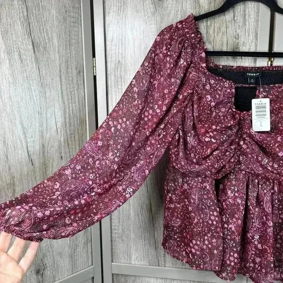 Torrid Top Sz 0 Large Peplum Keyhole Smocked Paisley Purple Pink Long Sleeve NEW - Picture 7 of 10